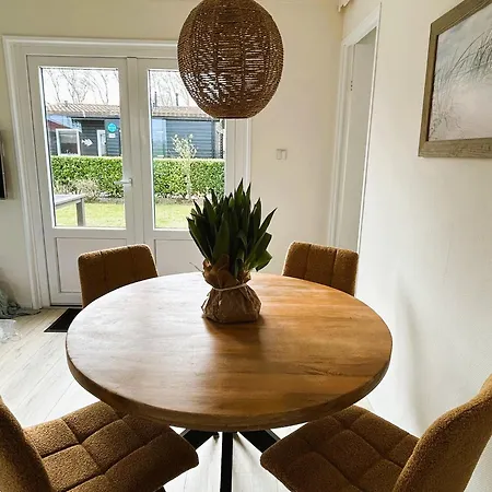 Alpesi faház Kings View Cottage, Helemaal Vernieuwd 2025 Warmenhuizen